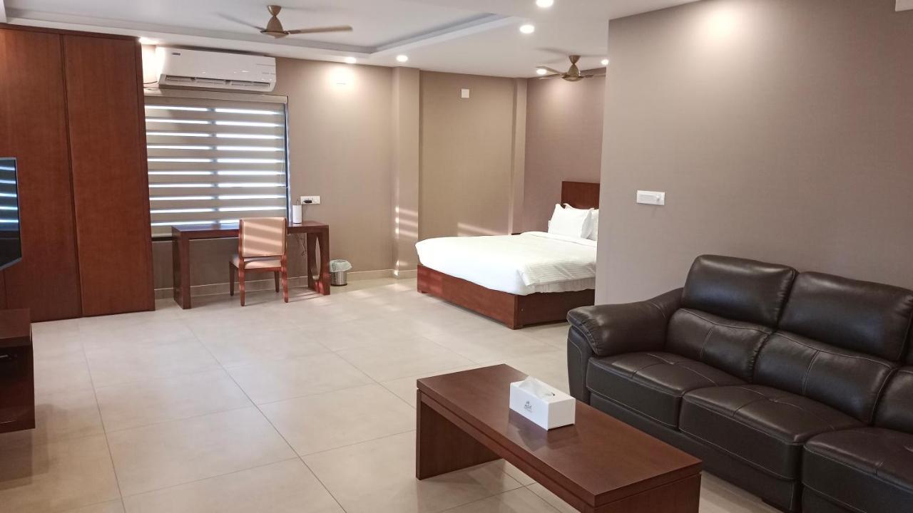 River Terrace Resort&Spa Kochi Exterior photo